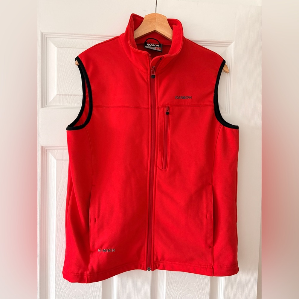 Athletic vest